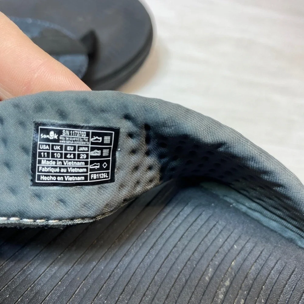 Sanuk Mens 11 Beer Cozy Stacker Flip Flop Sandals Navy Black Canvas Yoga Mat S/N
